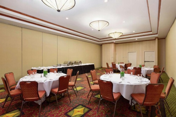Hilton Garden Inn Shreveport image 17
