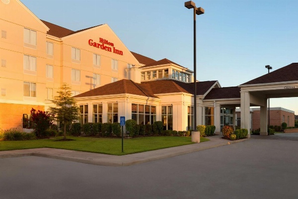 Hilton Garden Inn Shreveport image 2
